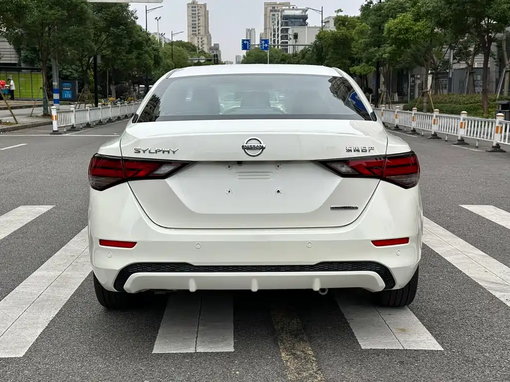 Nissan Sylphy 2020 — фото 6