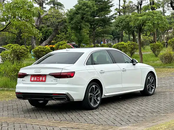 Audi A4L 2022