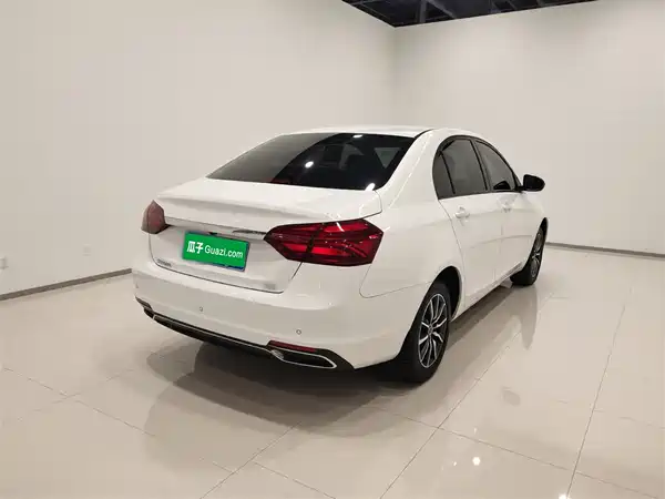 Geely Emgrand 2019