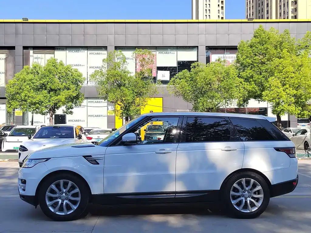 Land Rover Range Rover Sport 2015 — фото 7