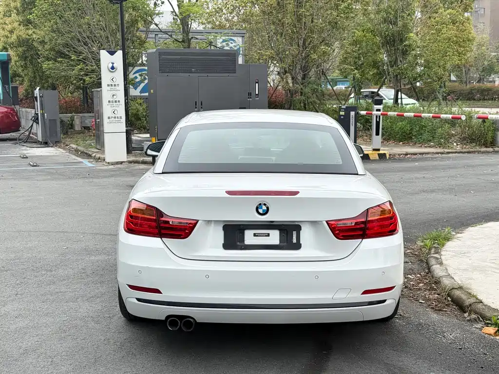 BMW 4 Series 2017 — фото 14