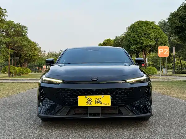 Changan UNI-V 2024