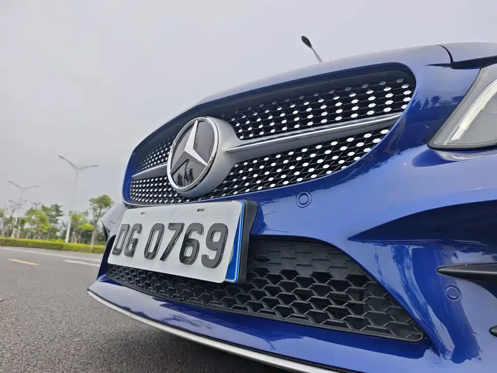 Mercedes-Benz C-Class 2019 — фото 10