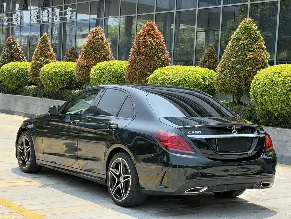 Mercedes-Benz C-Class 2020 — фото 13