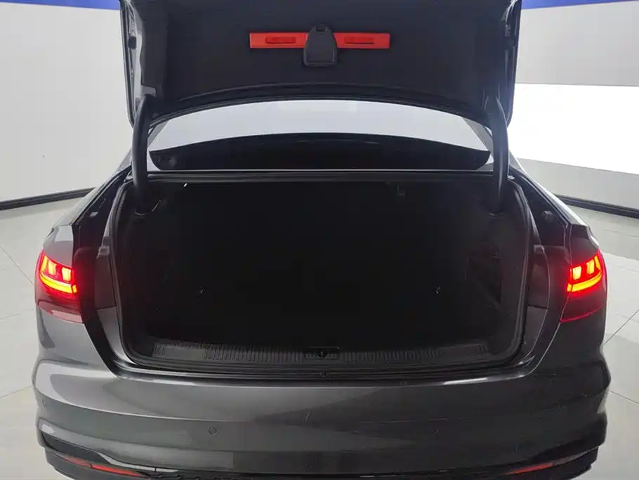 Audi A4L 2022