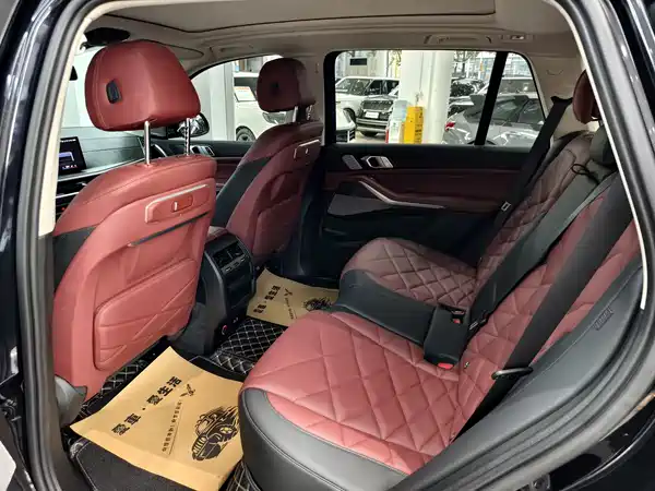BMW X5 2024