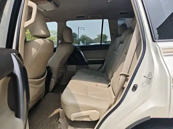 Toyota Prado 2010