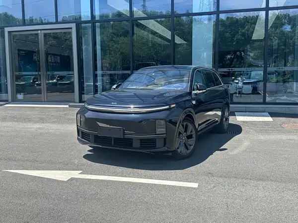Li Auto L7 2024