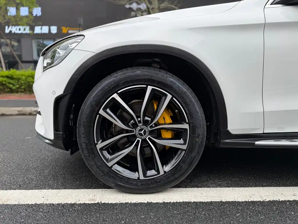 Mercedes-Benz GLC 2020 — фото 10
