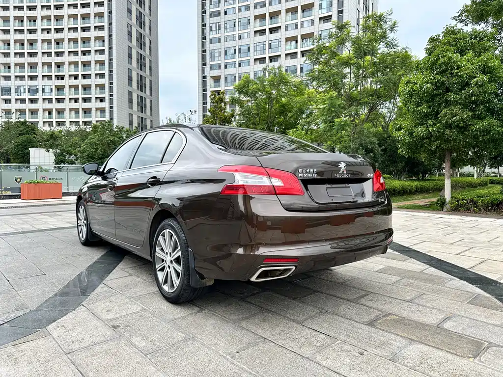 Peugeot 408 2018