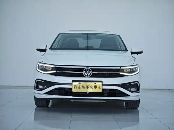 Volkswagen Bora 2023