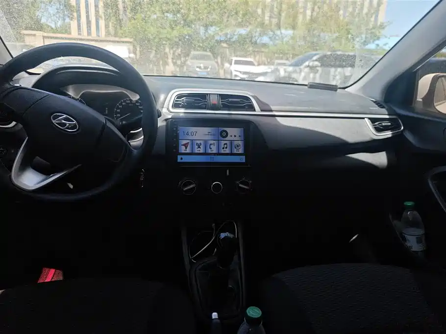 Hyundai Verna 2020 — фото 12