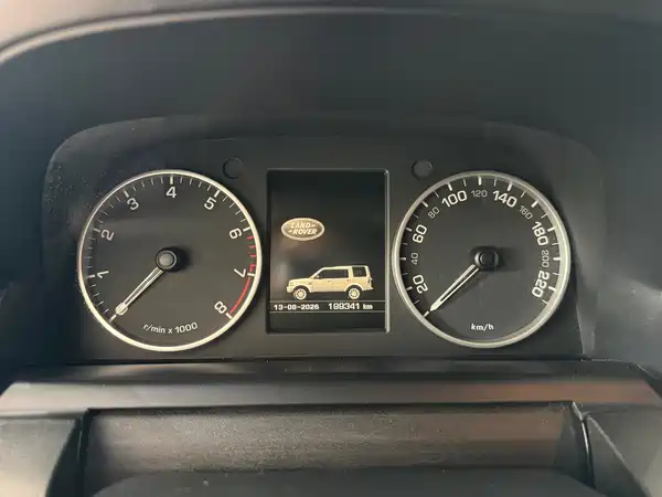 Land Rover Discovery 2015