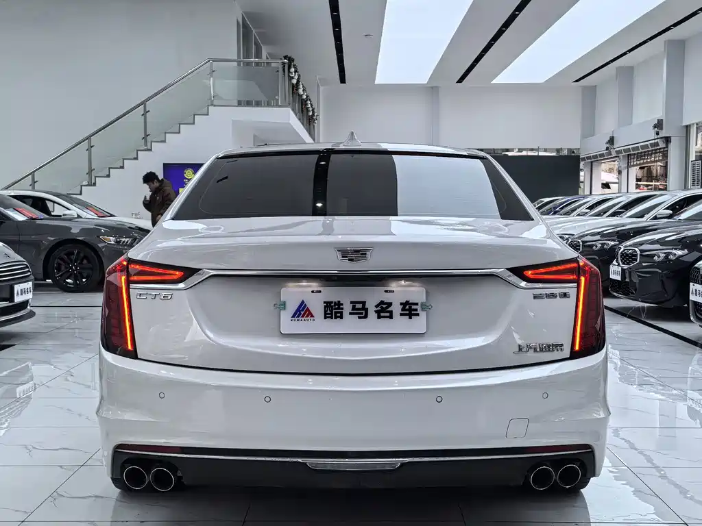Cadillac CT6 2021 — фото 14