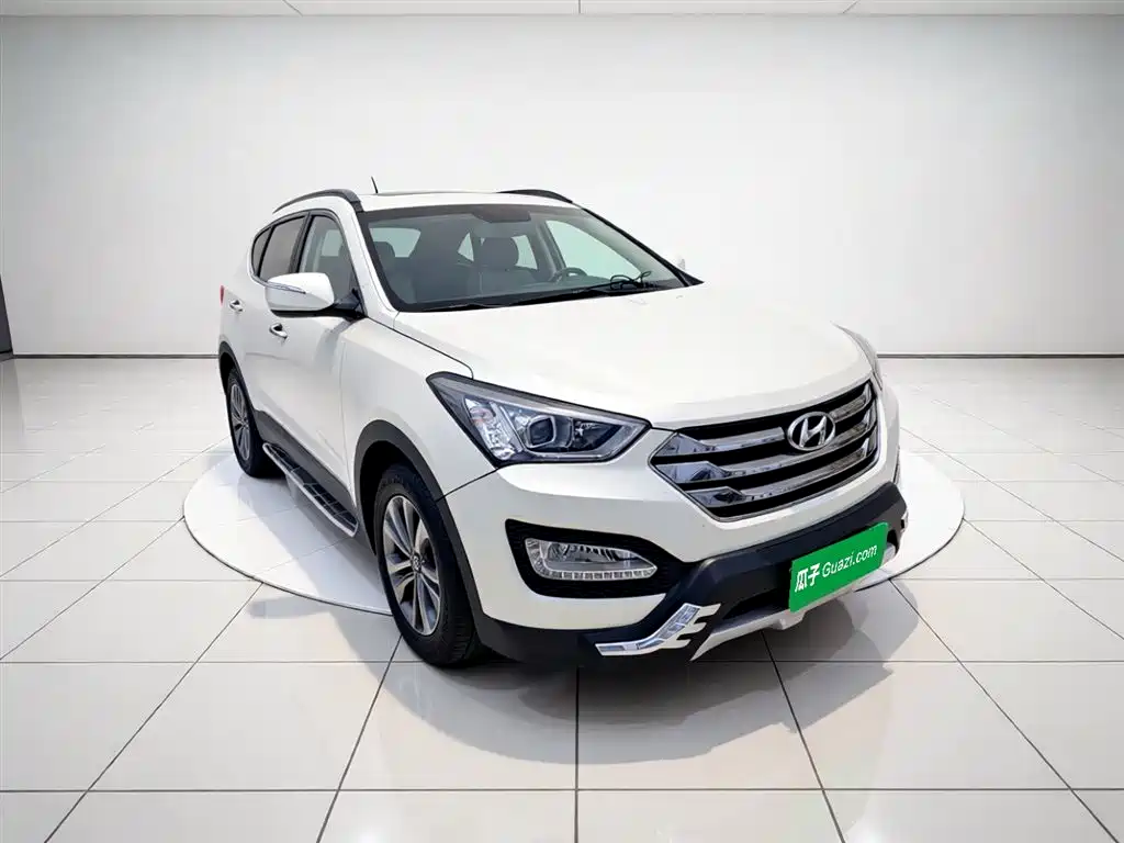 Hyundai Santa Fe 2015 — фото 3