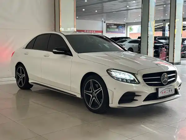 Mercedes-Benz C-Class 2020