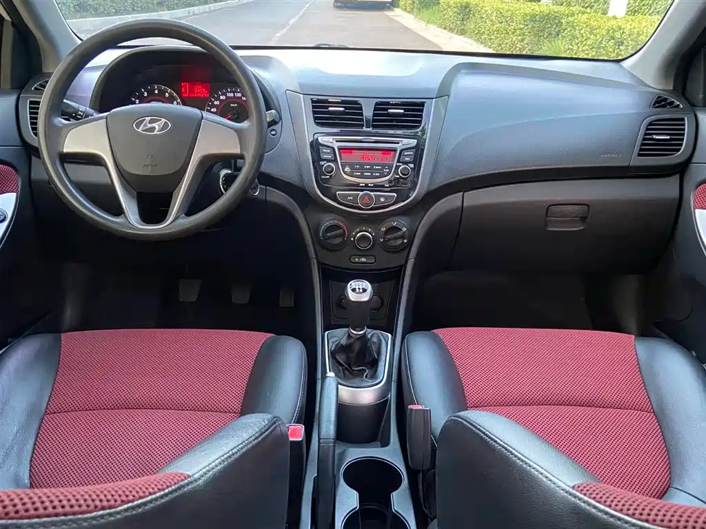 Hyundai Ruiyi 2014 — фото 10
