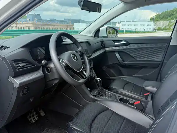 Volkswagen Tharu 2022