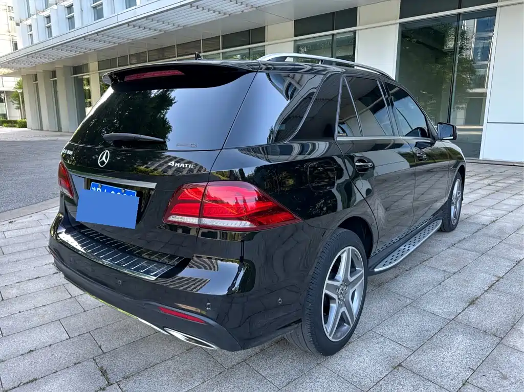 Mercedes-Benz GLE 2018 — фото 4