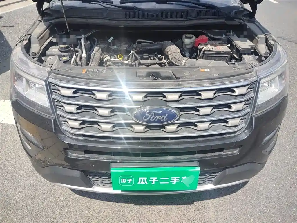 Ford Explorer 2018 — фото 21