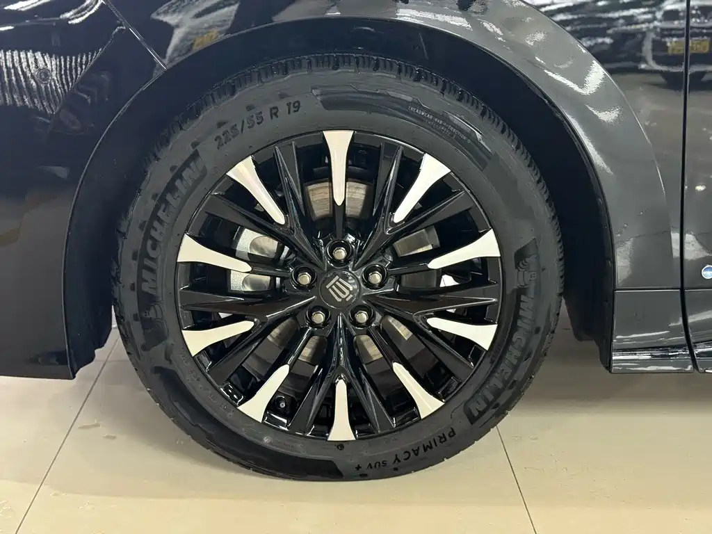 Toyota Vellfire 2024 — фото 25