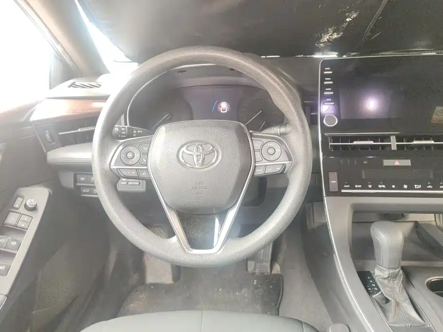 Toyota Avalon 2021 — фото 15