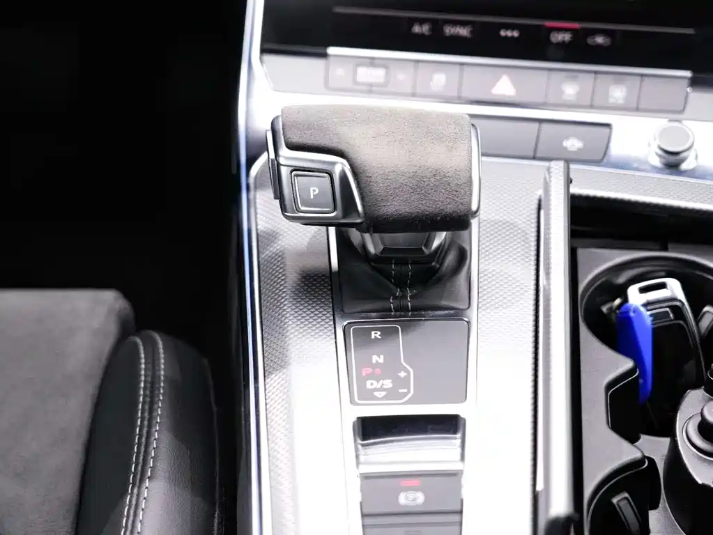 Audi A6L 2021 — фото 24