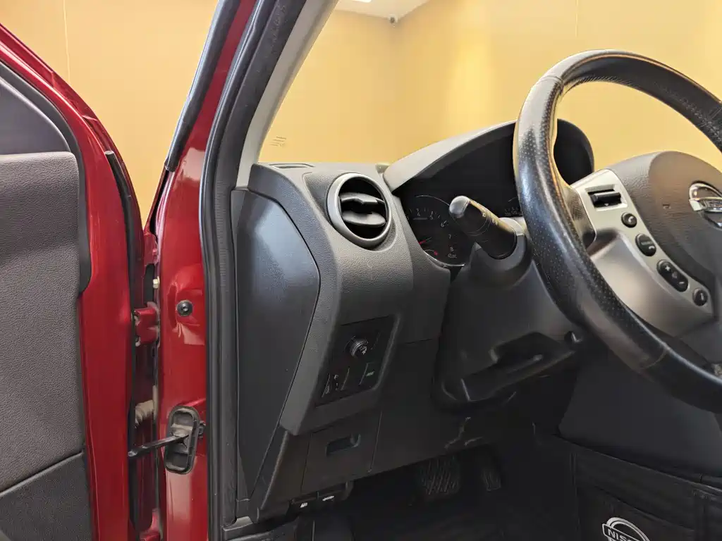 Nissan Qashqai 2015 — фото 11