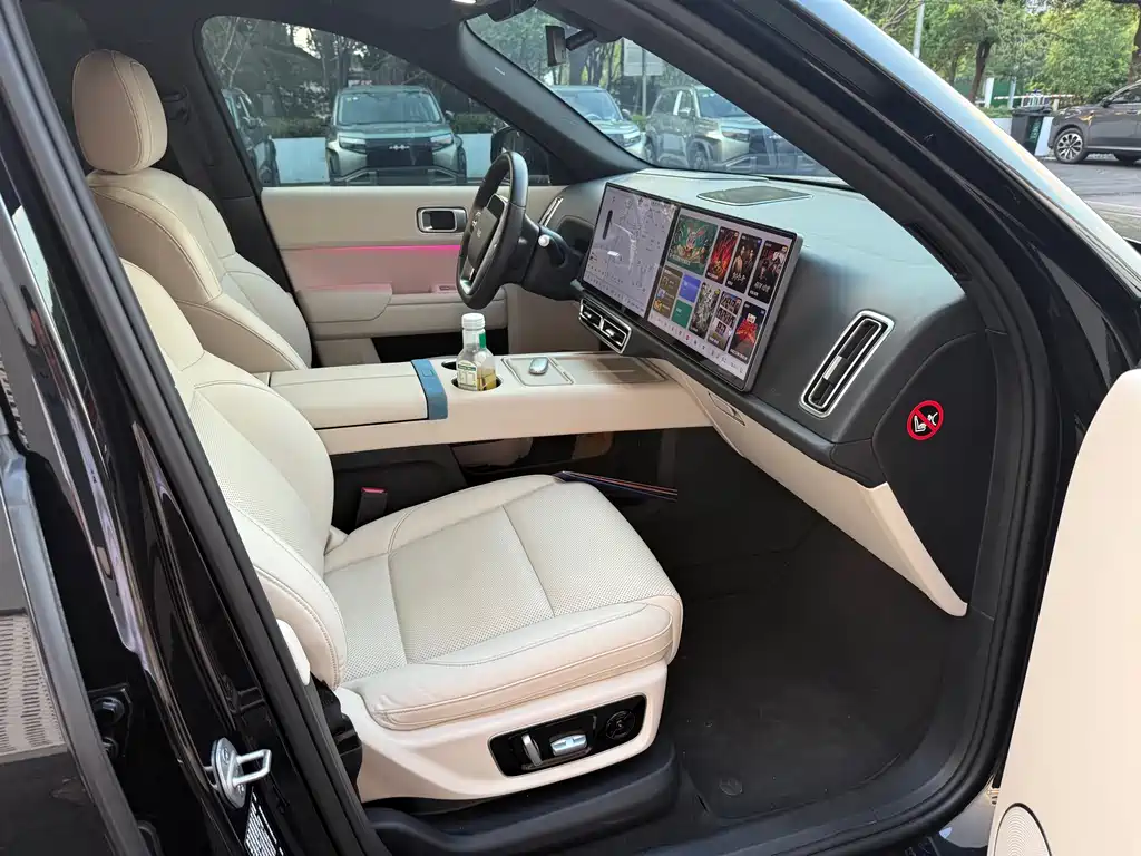 Li Auto Li L8 2023