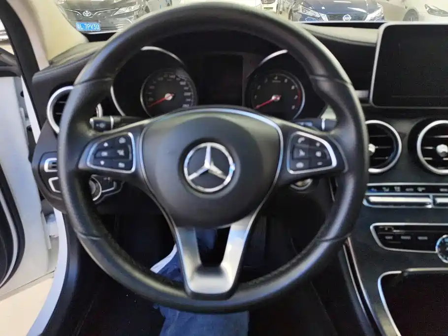 Mercedes-Benz C-Class 2016 — фото 15