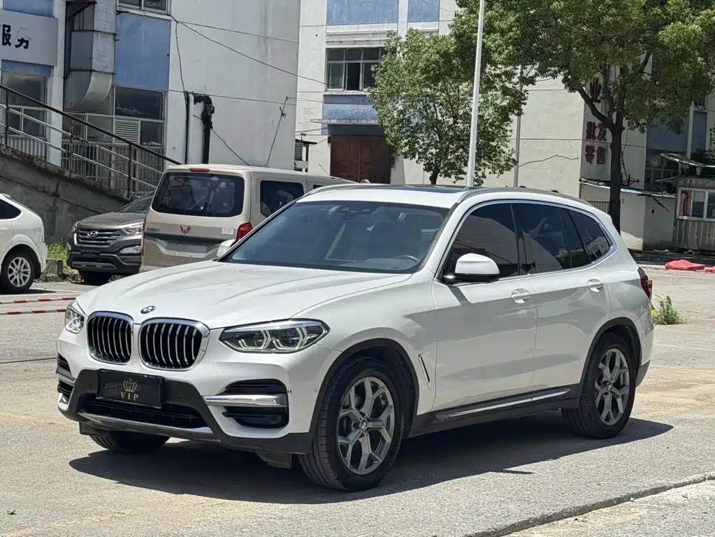 BMW X3 2021 — фото 1