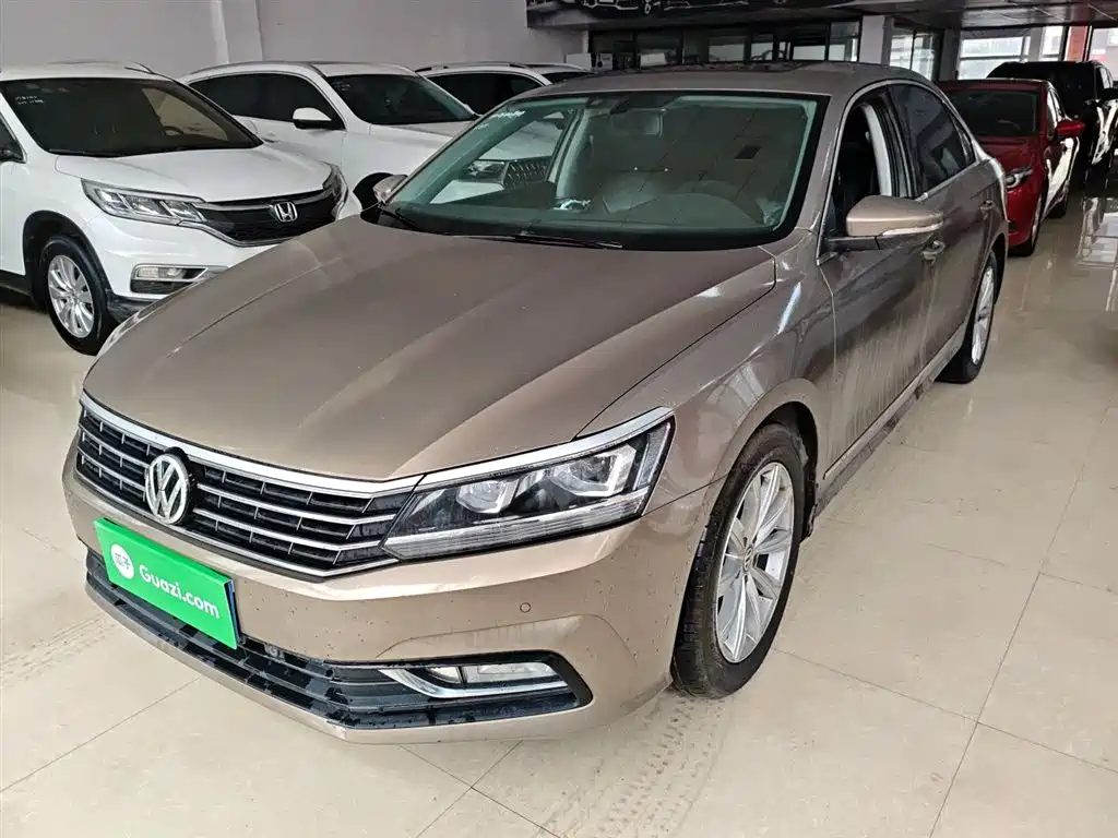 Volkswagen Passat 2017 — фото 2
