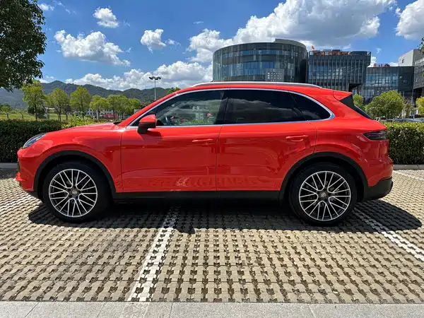 Porsche Cayenne 2019