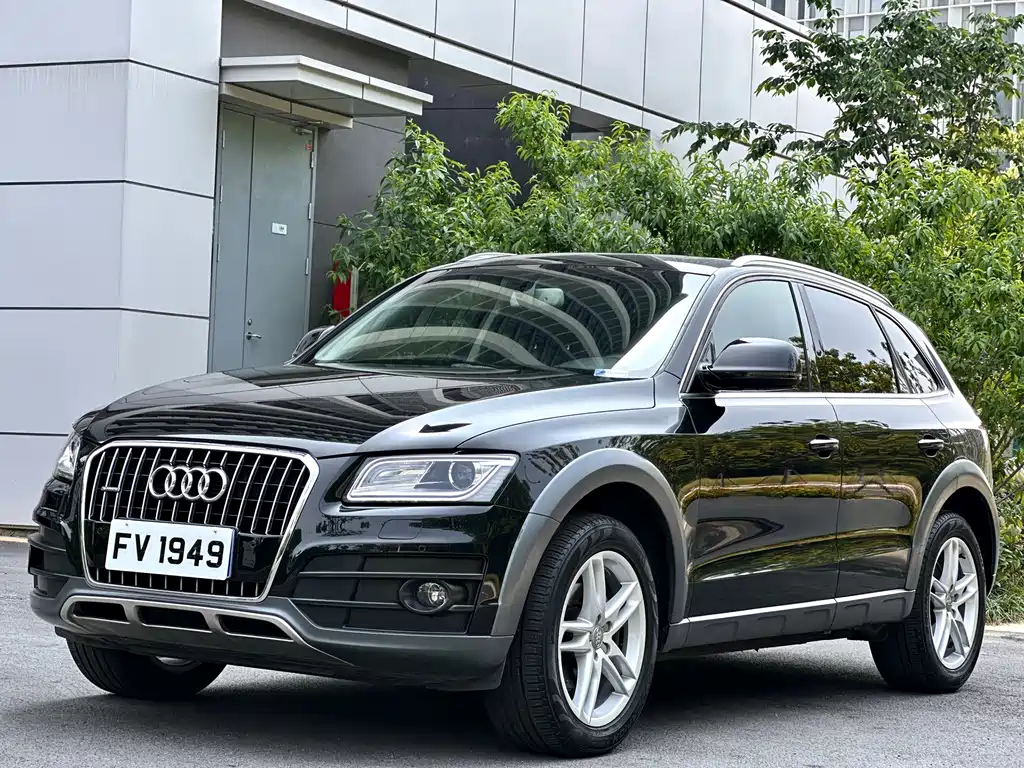 Audi Q5 2018 — фото 1