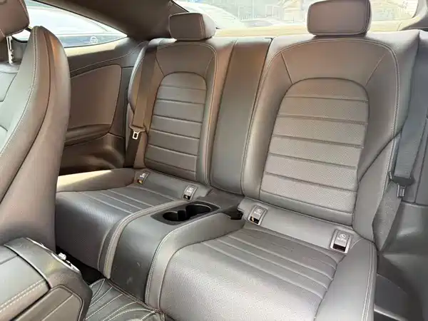 Mercedes-Benz C-Class 2021