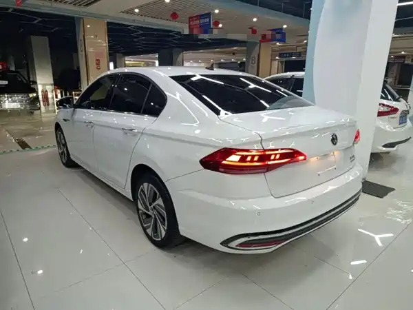 Volkswagen Bora 2024