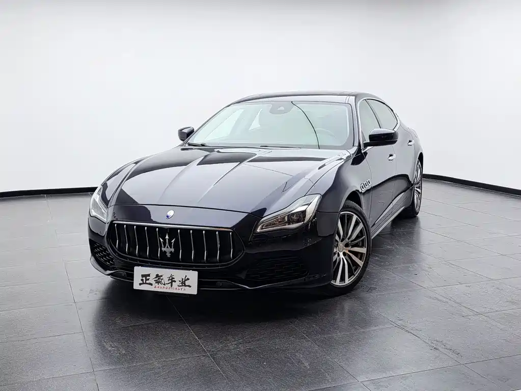 Maserati Quattroporte 2018 — фото 1