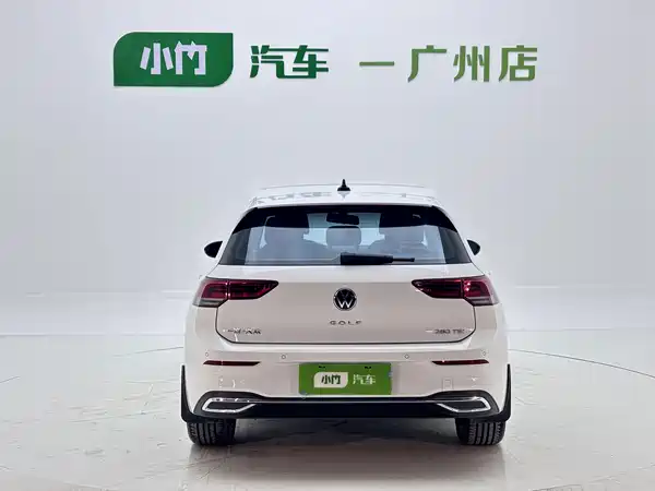 Volkswagen Golf 2023