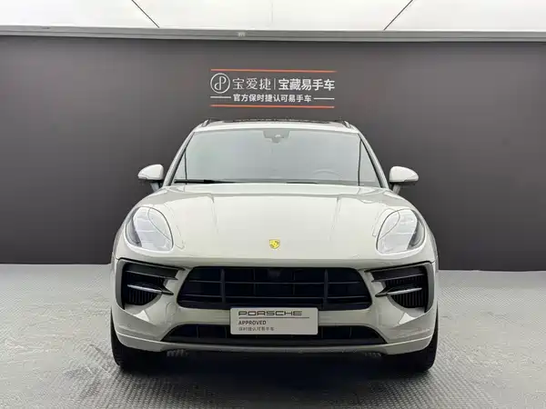 Porsche Macan 2022