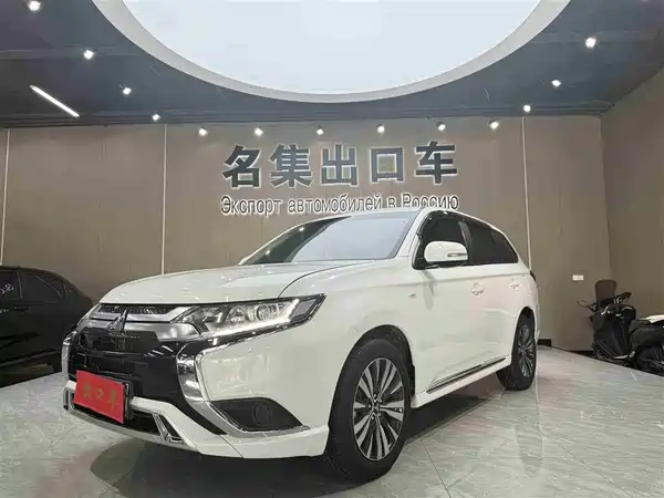 Mitsubishi Outlander 2021