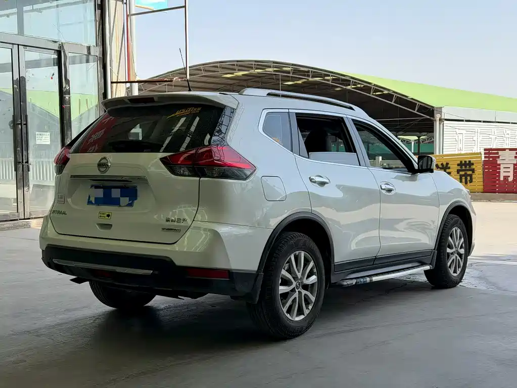 Nissan X-Trail 2019 — фото 6