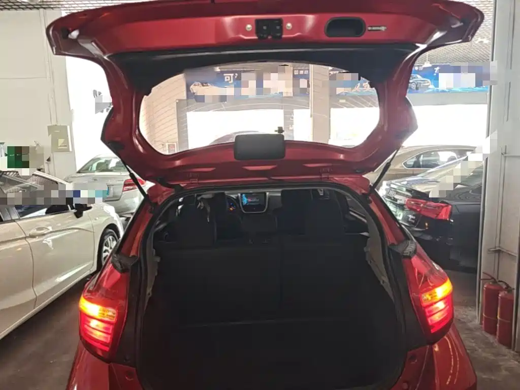 Toyota Vios FS 2018 — фото 19