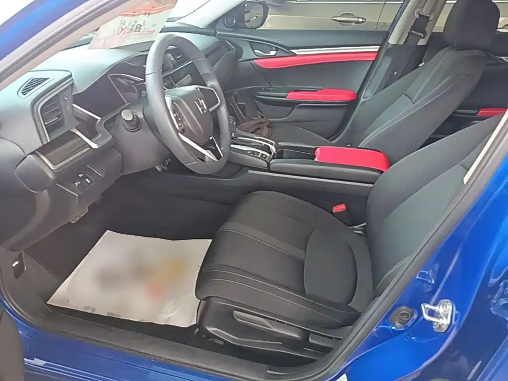 Honda Civic 2020 — фото 15