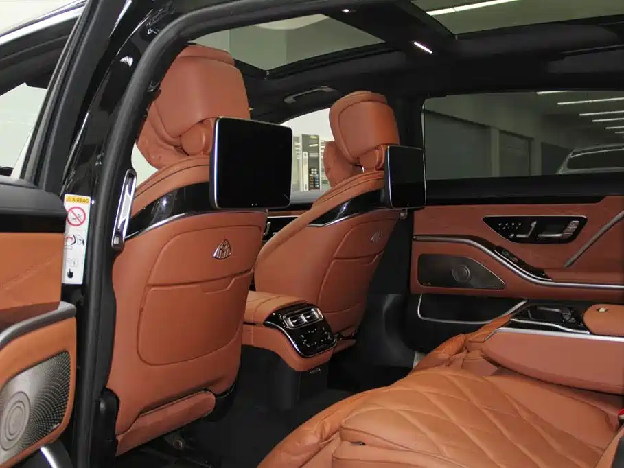 Mercedes-Benz Maybach S-Class 2024 — фото 18