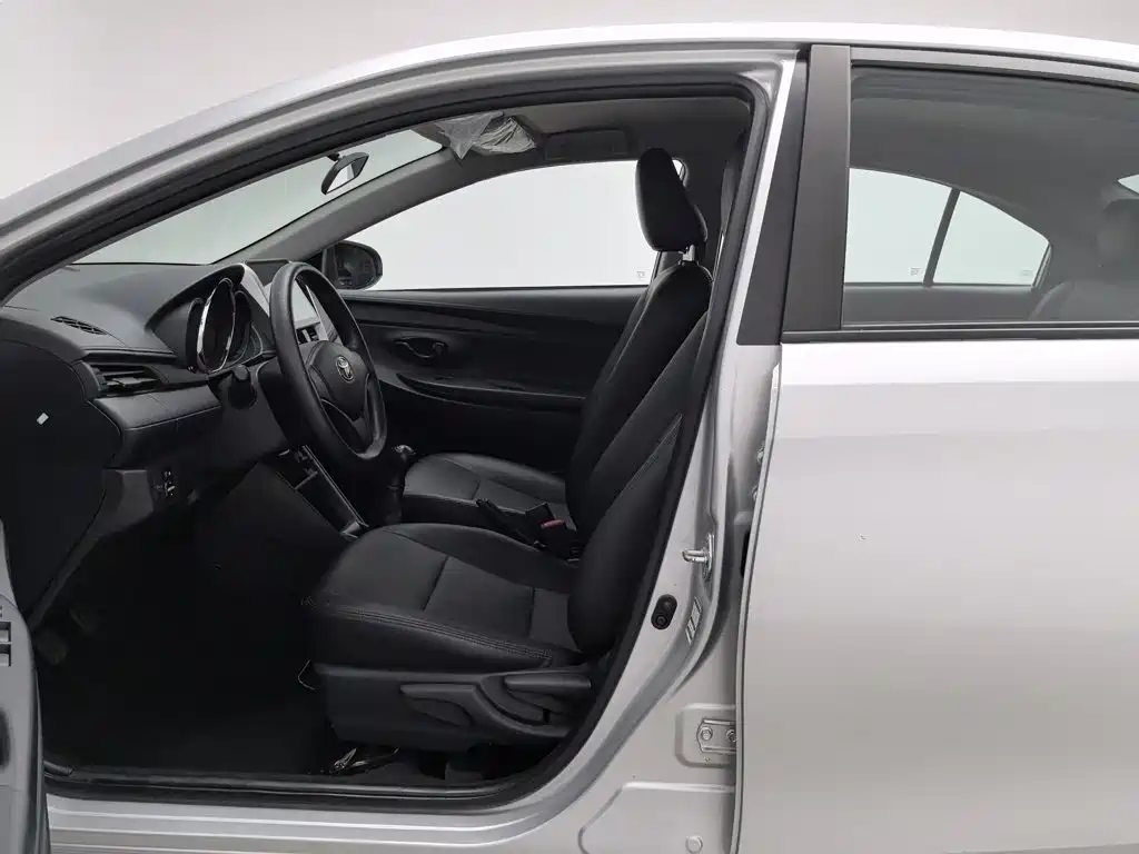 Toyota Vios 2019 — фото 10