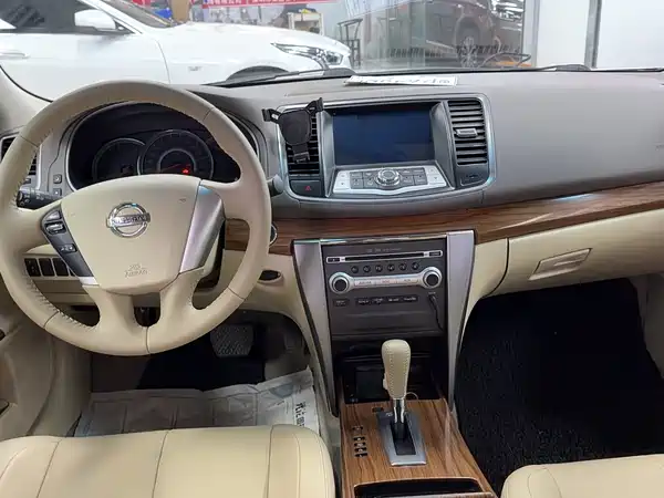 Nissan Teana 2012
