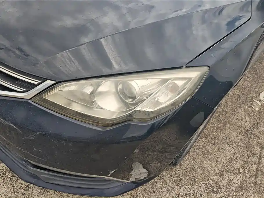 Roewe 360 2016