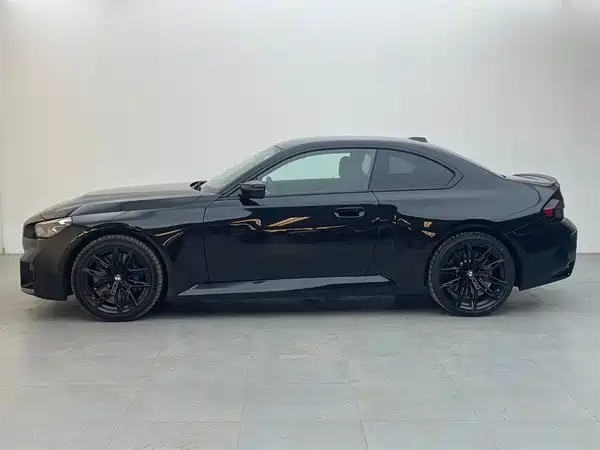 BMW M2 2025