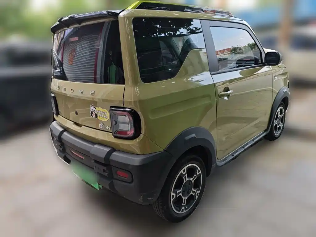 Geely Galaxy Panda 2024