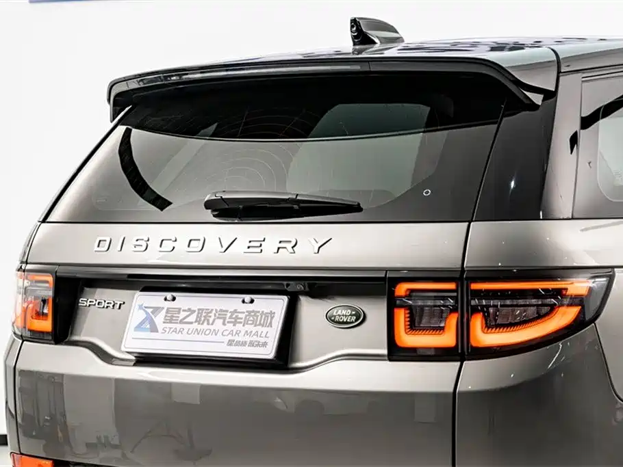 Land Rover Discovery Sport 2024 — фото 8